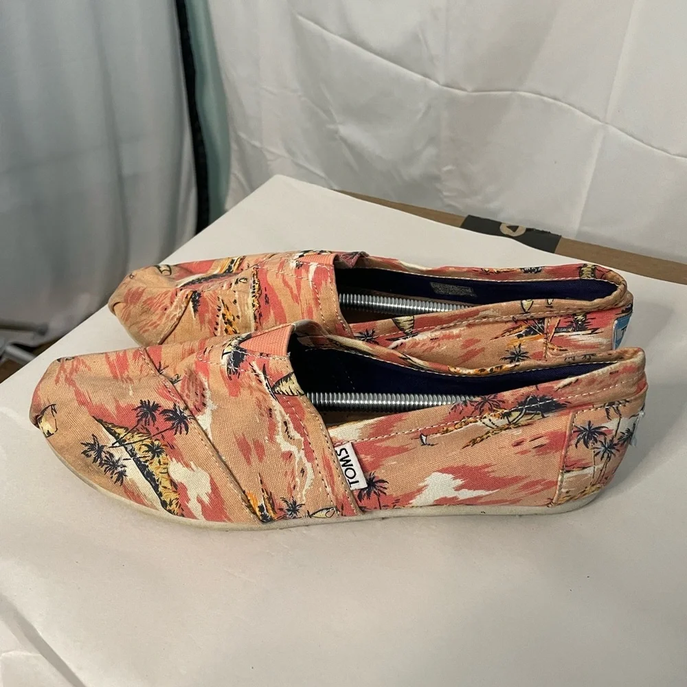 TOMS Tropical Island Sunset Canvas‎ Alpargata Shoes Womens 8 Peach Orange Multi